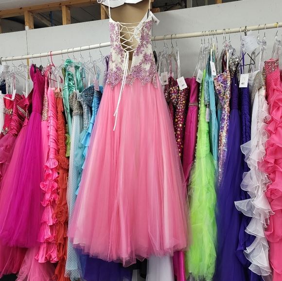 MacDuggal Prom Dress - Picture 2 of 4